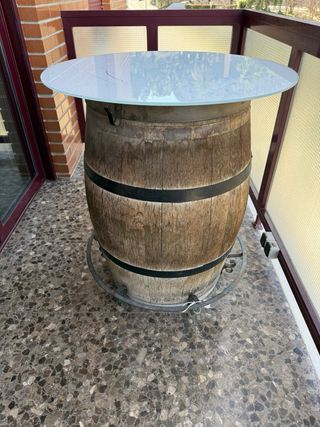 Mesa barril luminosa cristal