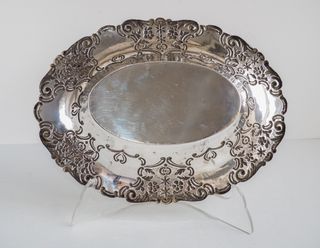 Bandeja ovalada antigua plateada