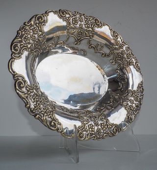 Bandeja ovalada antigua plateada