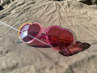 Gafas de sol corazón niña