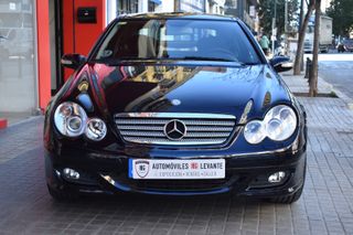 Mercedes-Benz Clase C 2005