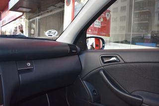 Mercedes-Benz Clase C 2005