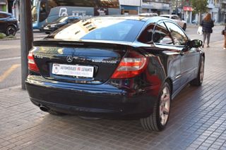 Mercedes-Benz Clase C 2005