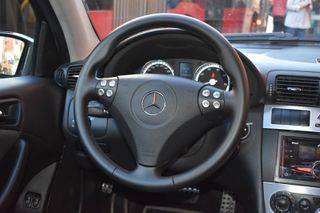 Mercedes-Benz Clase C 2005