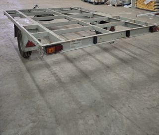 Carro porta kioscos, motos, quad