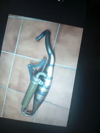 Yasuni Racing Escapement Piaggio