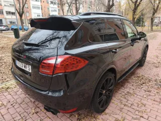Porsche Cayenne 2012