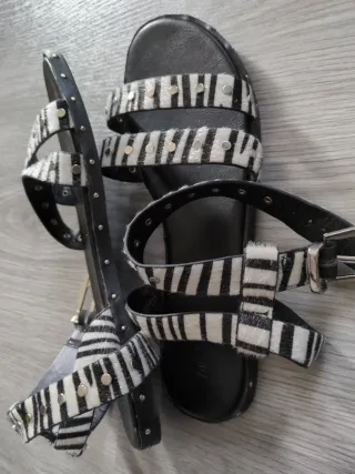 Sandalias Zebra