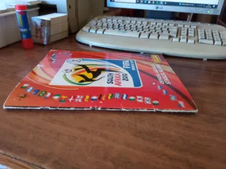 Álbum Cromos FIFA Sudáfrica 2010 completo