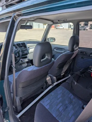 Toyota RAV4 1997 SOLO 42mil km!!