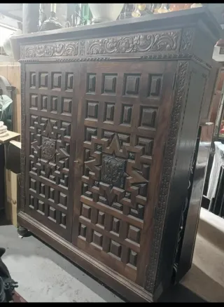 Mueble librero aparador madera de halla