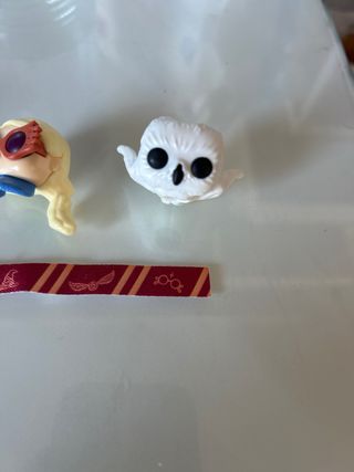 Harry Potter: pulsera y Figuras