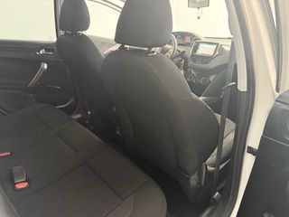 Peugeot 2008 2016