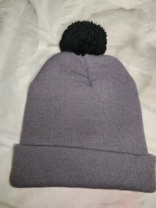 Gorro Vans con pompón