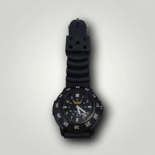 RELOJ MILITAR UZI SWISS TRITIUM ESFERA NEGRA CORRE DE GOMA 200 WATER RESISTANT
