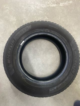 2 neumáticos Michelin CrossClimate 195/65 R15