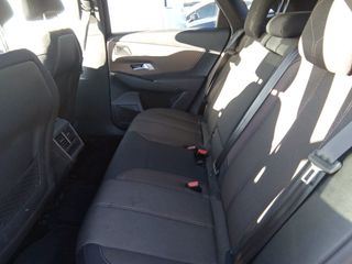 DS DS7 Crossback BlueHDi 130 DE Bastille + AT 96 kW (130 CV)