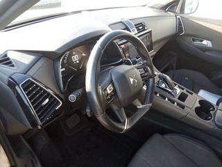 DS DS7 Crossback BlueHDi 130 DE Bastille + AT 96 kW (130 CV)