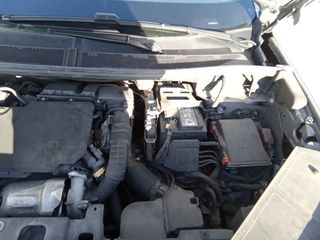 DS DS7 Crossback BlueHDi 130 DE Bastille + AT 96 kW (130 CV)