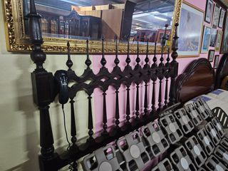 Cama com estrado articulado elétrico