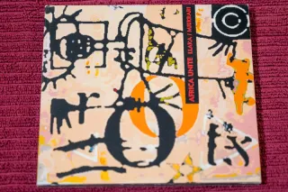 Raro CD Africa Unite Llaka / Mjekrari