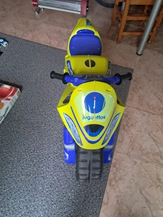 Moto infantil Juguettos.com