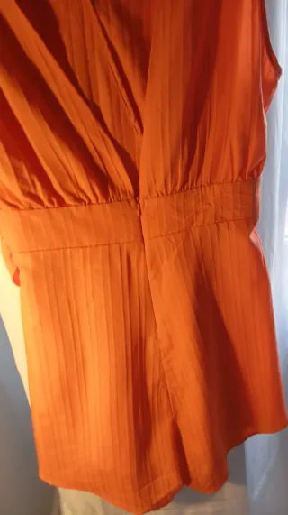 Mono pantalón corto naranja