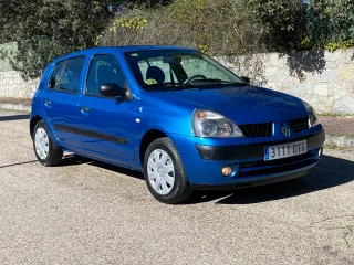Renault Clio 2004 MANDO VIDEOS