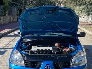 Renault Clio 2004 MANDO VIDEOS