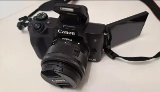 Canon EOS M50 Mirrorless como nova