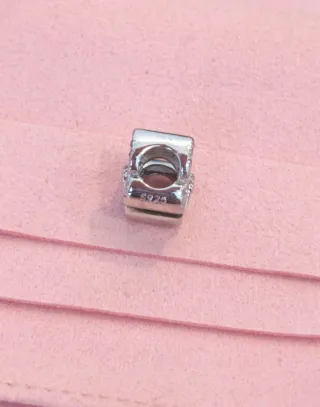 Charm Mariposa Rosa y Lila