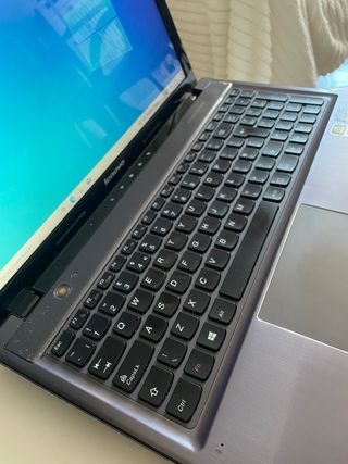 Lenovo Z580 i7 240GB SSD 8GB RAM