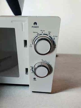 Microondas Orbegozo MIG 1730