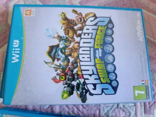 Lote 3 Videojuegos Wii U: Assassin's Creed III, Sk