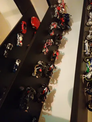 Modellini Vari di macchine e moto