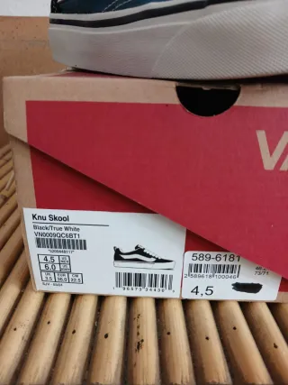 Vans Old Skool Azul y Negro