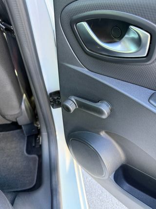 Renault Clio LIMITED TCE 90 CV. GASOLINA