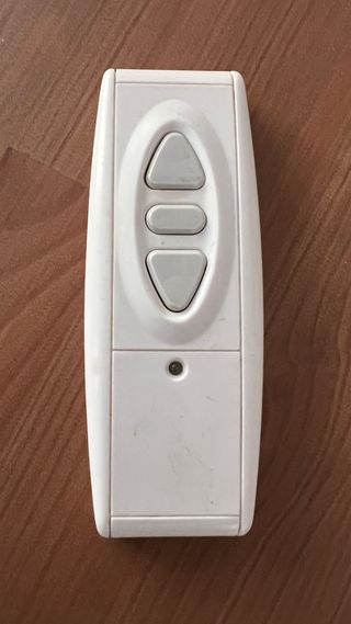 Proyector Optoma Full HD + Pantalla Eléctrica