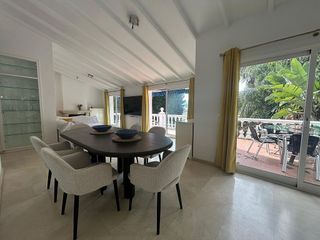 Chalet en alquiler en Elviria en Marbella