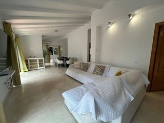 Chalet en alquiler en Elviria en Marbella