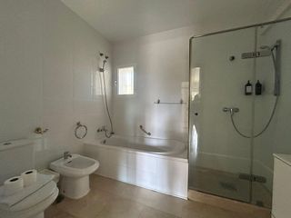 Chalet en alquiler en Elviria en Marbella