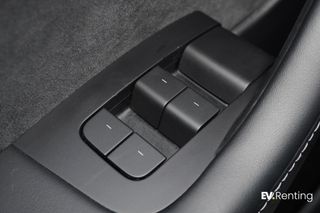 Tesla Model Y Gran Autonomía 4WD