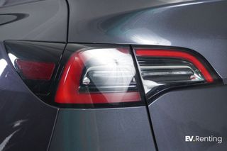 Tesla Model Y Gran Autonomía 4WD