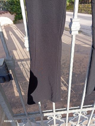 Pantaloni eleganti neri a zampa