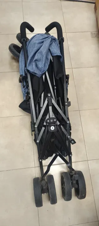 Carritos de bebé. Nuevos y usados. En Marbella