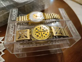 Orologi x Nr 2 Swatch Colore Oro Nuovi Complet €49