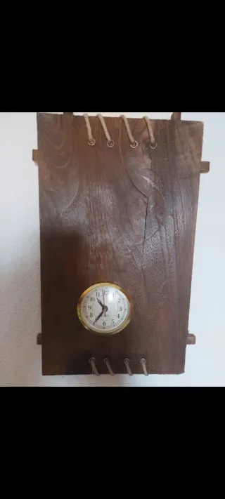 Reloj de pared rústico madera y metal