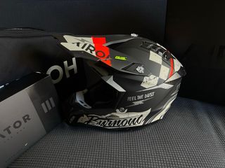 Casco Airoh Aviator 3 Burnout Matt XXL Nuevo