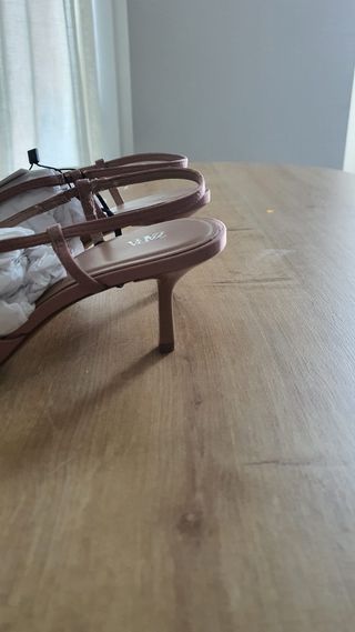 Zapatos Zara Talla 39 Rosa Pedrería Nuevos