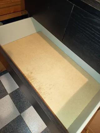 Cómoda/Cajonera Madera Negra y Blanca